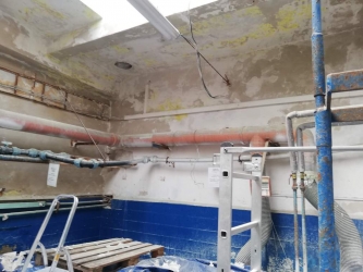 oškrabání haly galvanovny
